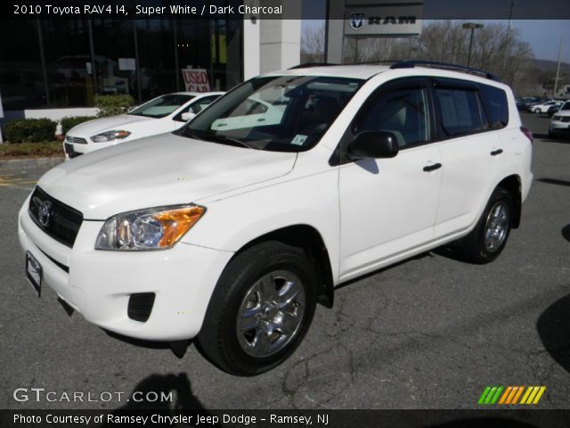 2010 Toyota RAV4 I4 in Super White