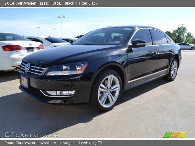 2014 Volkswagen Passat TDI SE in Black