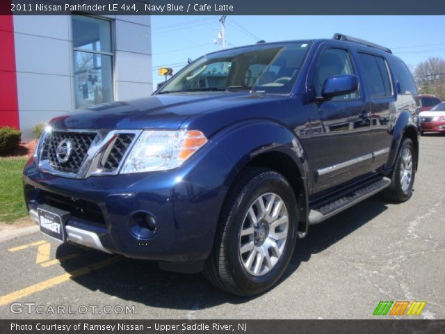 2011 Nissan Pathfinder LE 4x4 in Navy Blue