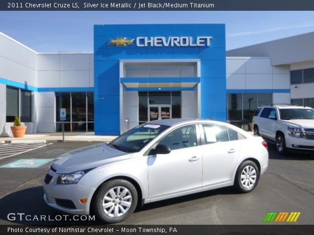 2011 Chevrolet Cruze LS in Silver Ice Metallic