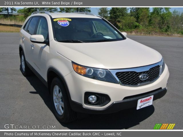 2011 Kia Sorento LX in White Sand Beige