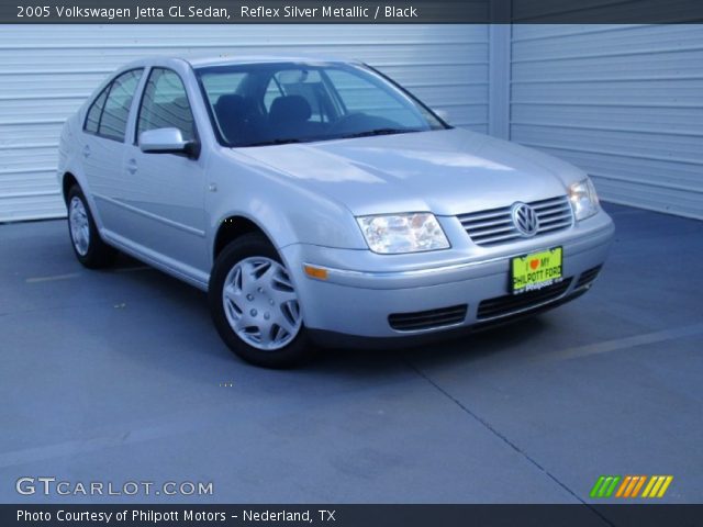 2005 Volkswagen Jetta GL Sedan in Reflex Silver Metallic