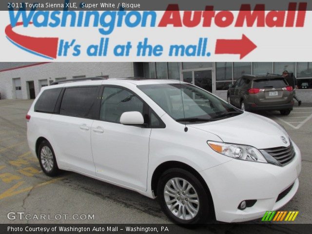 2011 Toyota Sienna XLE in Super White