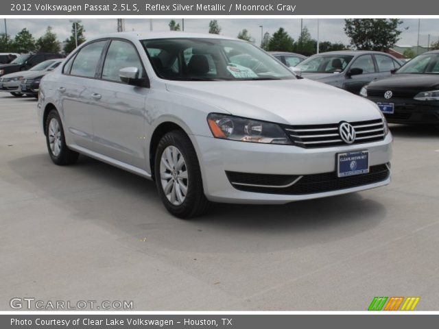 2012 Volkswagen Passat 2.5L S in Reflex Silver Metallic