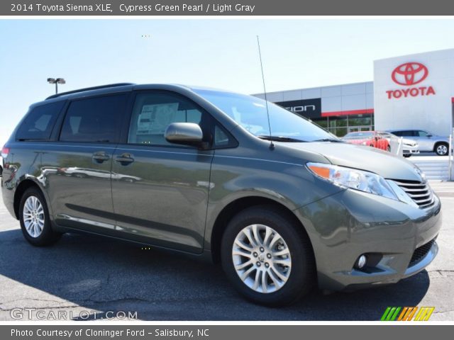 2014 Toyota Sienna XLE in Cypress Green Pearl