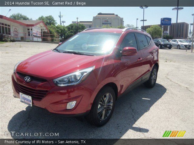 2014 Hyundai Tucson SE in Garnet Red