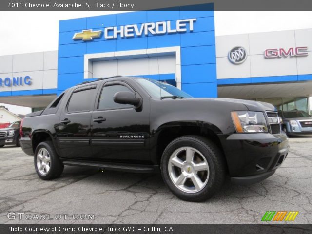 2011 Chevrolet Avalanche LS in Black