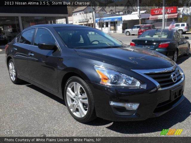 2013 Nissan Altima 3.5 S in Storm Blue