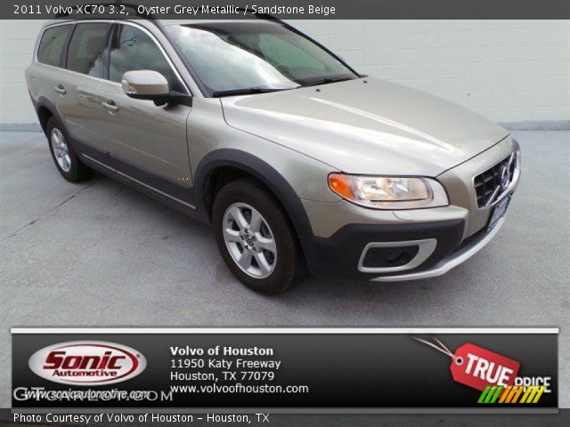 2011 Volvo XC70 3.2 in Oyster Grey Metallic