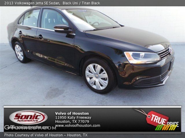 2013 Volkswagen Jetta SE Sedan in Black Uni