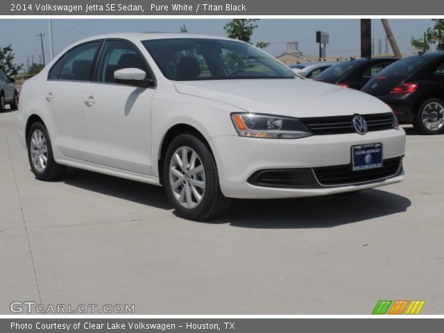 2014 Volkswagen Jetta SE Sedan in Pure White