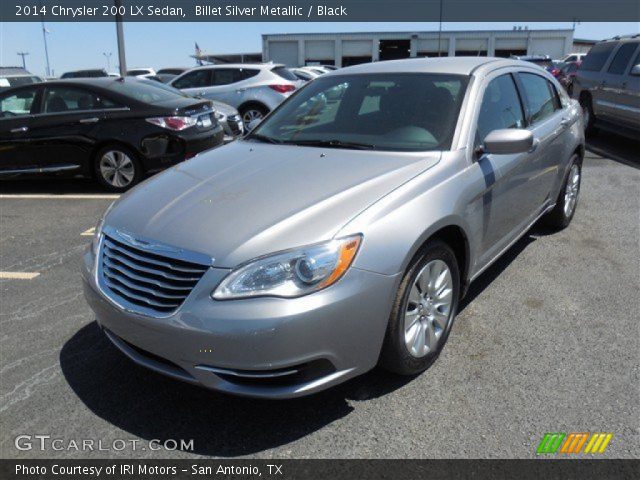 2014 Chrysler 200 LX Sedan in Billet Silver Metallic