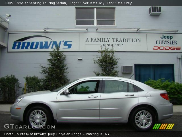 2009 Chrysler Sebring Touring Sedan in Bright Silver Metallic
