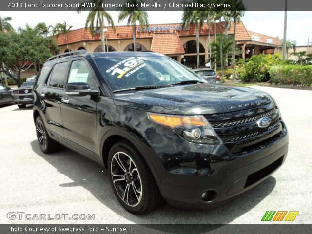2013 Ford Explorer Sport 4WD in Tuxedo Black Metallic