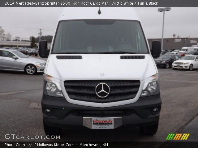 2014 Mercedes-Benz Sprinter 2500 High Roof Cargo Van in Arctic White