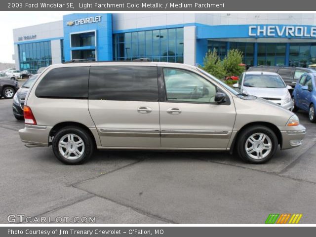 2003 Ford Windstar SE in Light Parchment Gold Metallic