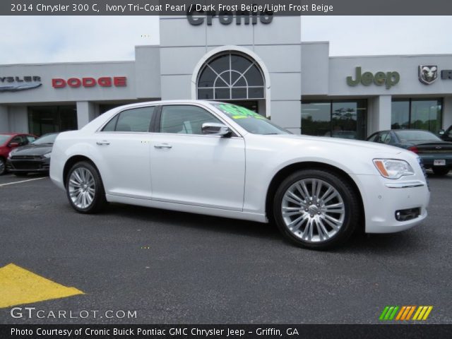 2014 Chrysler 300 C in Ivory Tri-Coat Pearl