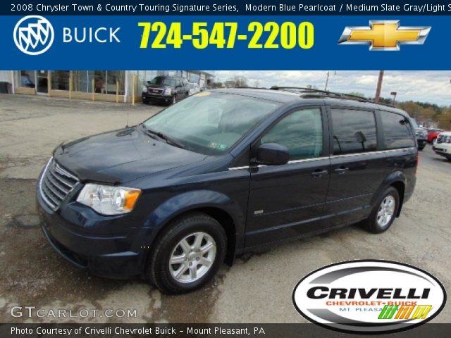 2008 Chrysler Town & Country Touring Signature Series in Modern Blue Pearlcoat