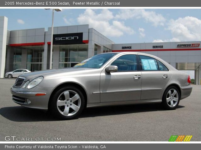 2005 Mercedes-Benz E 500 Sedan in Pewter Metallic