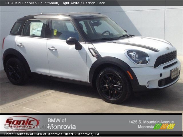 2014 Mini Cooper S Countryman in Light White