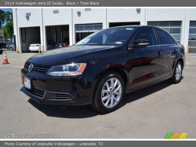 2014 Volkswagen Jetta SE Sedan in Black