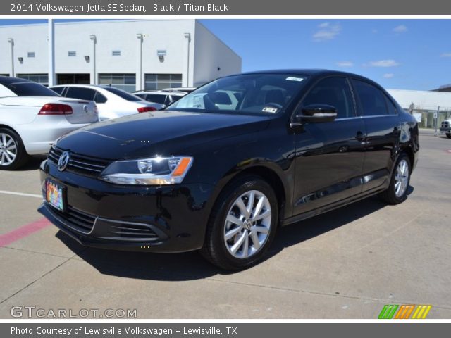 2014 Volkswagen Jetta SE Sedan in Black