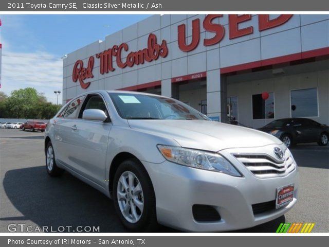 2011 Toyota Camry SE in Classic Silver Metallic