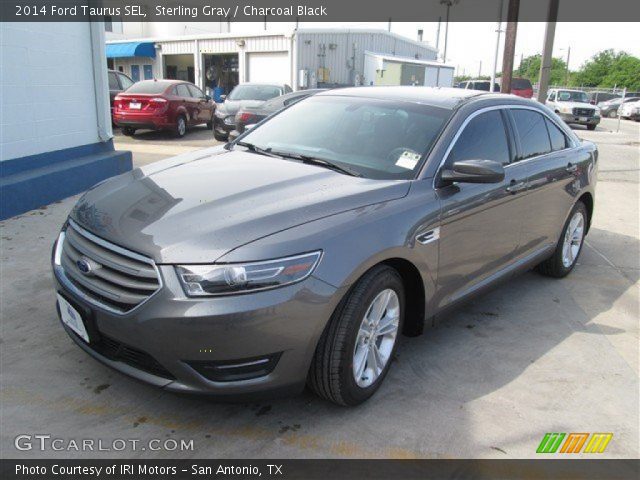 2014 Ford Taurus SEL in Sterling Gray