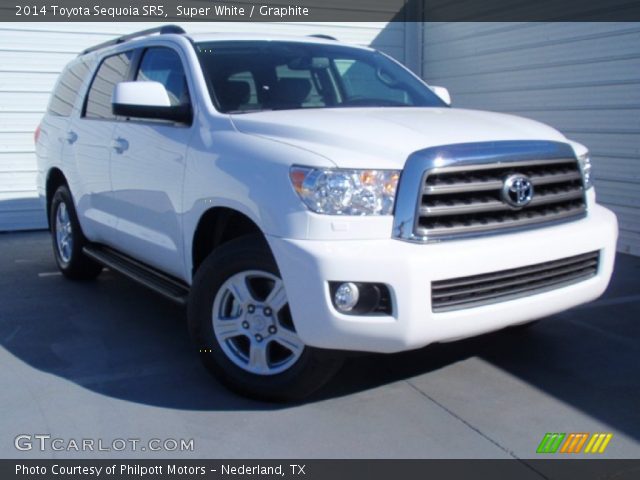 2014 Toyota Sequoia SR5 in Super White