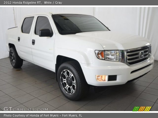 2012 Honda Ridgeline RT in White