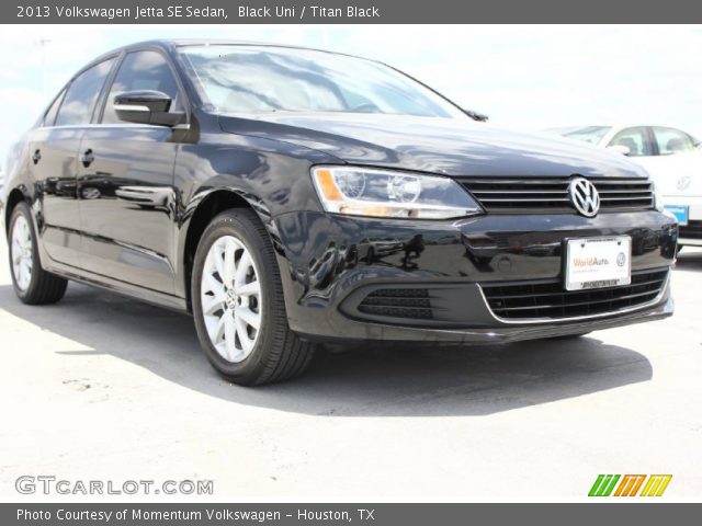 2013 Volkswagen Jetta SE Sedan in Black Uni