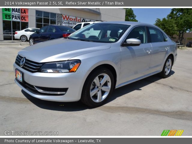 2014 Volkswagen Passat 2.5L SE in Reflex Silver Metallic