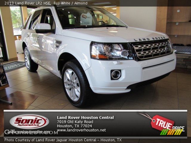 2013 Land Rover LR2 HSE in Fuji White