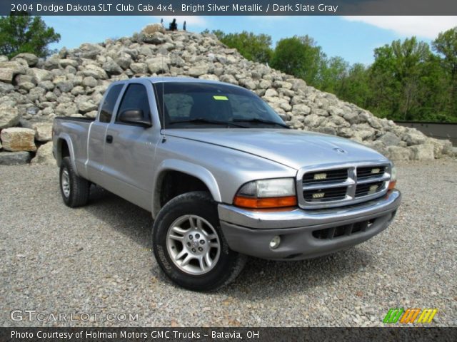 2004 Dodge Dakota SLT Club Cab 4x4 in Bright Silver Metallic
