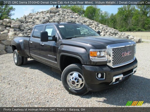 2015 GMC Sierra 3500HD Denali Crew Cab 4x4 Dual Rear Wheel in Iridium Metallic