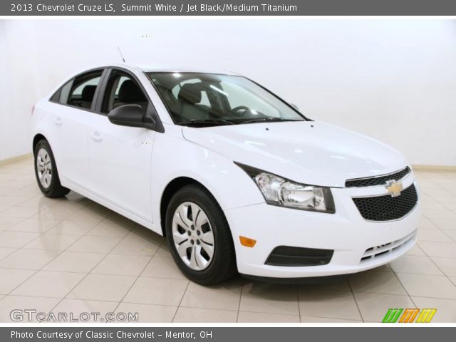 2013 Chevrolet Cruze LS in Summit White
