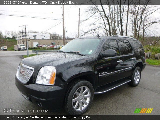 2008 GMC Yukon Denali AWD in Onyx Black