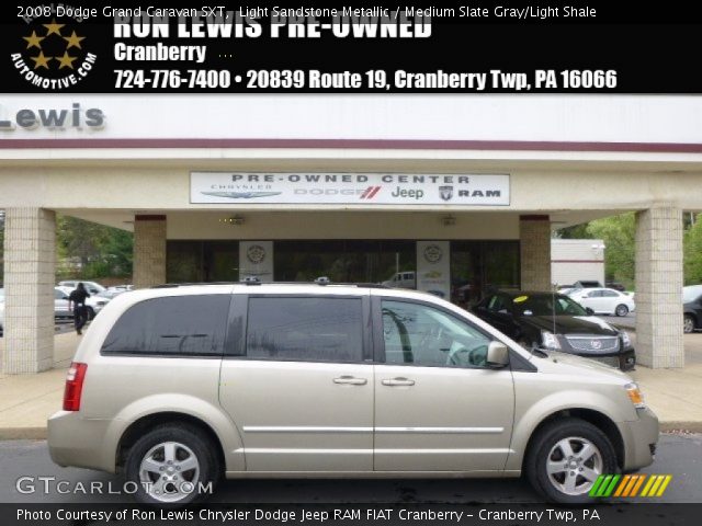 2008 Dodge Grand Caravan SXT in Light Sandstone Metallic