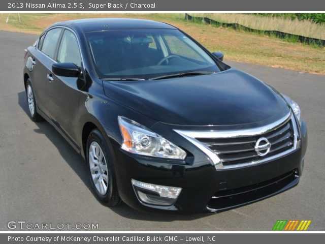 2013 Nissan Altima 2.5 S in Super Black