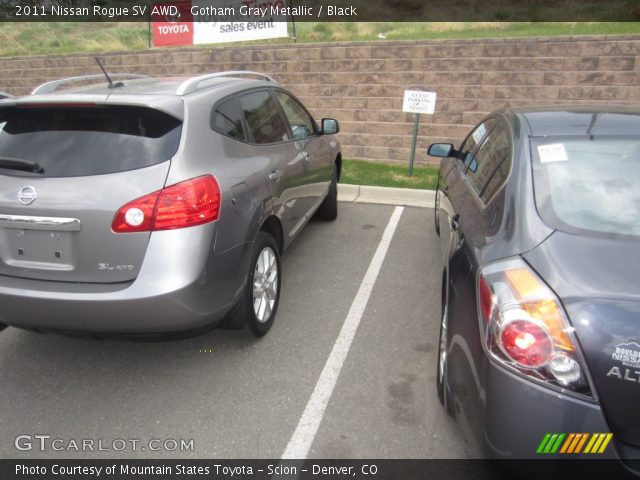 2011 Nissan Rogue SV AWD in Gotham Gray Metallic