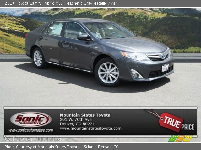 2014 Toyota Camry Hybrid XLE in Magnetic Gray Metallic