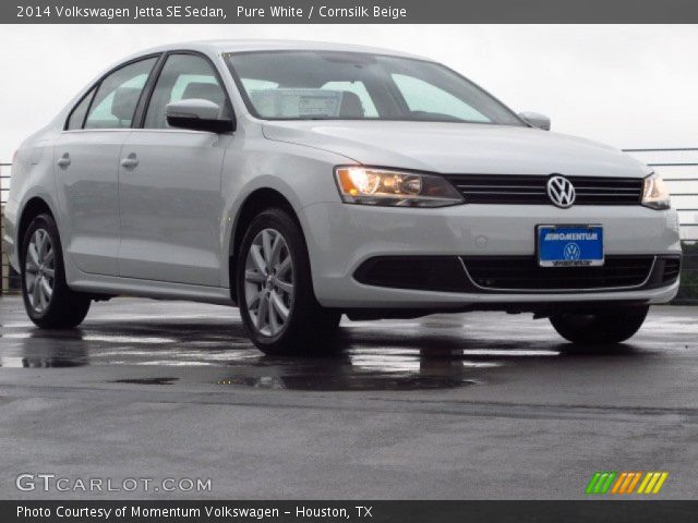 2014 Volkswagen Jetta SE Sedan in Pure White