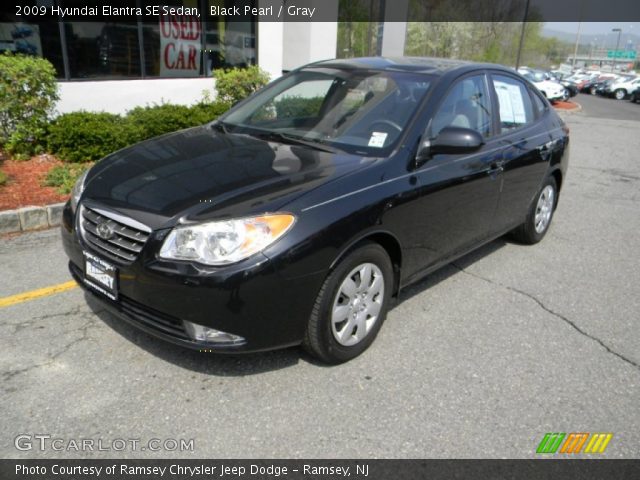 2009 Hyundai Elantra SE Sedan in Black Pearl