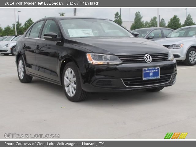 2014 Volkswagen Jetta SE Sedan in Black