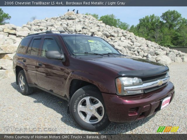 2006 Chevrolet TrailBlazer LS 4x4 in Bordeaux Red Metallic