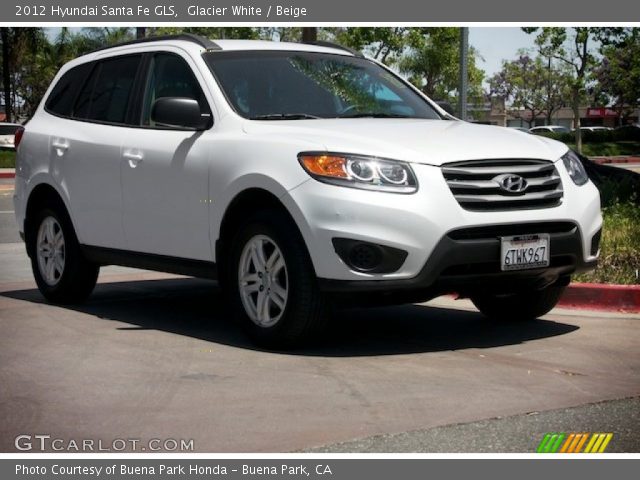 2012 Hyundai Santa Fe GLS in Glacier White