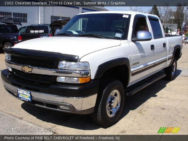 2002 Chevrolet Silverado 2500 LS Crew Cab in Summit White