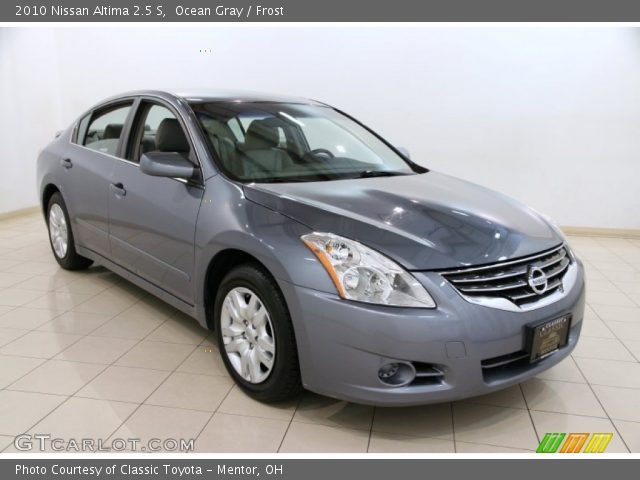 2010 Nissan Altima 2.5 S in Ocean Gray