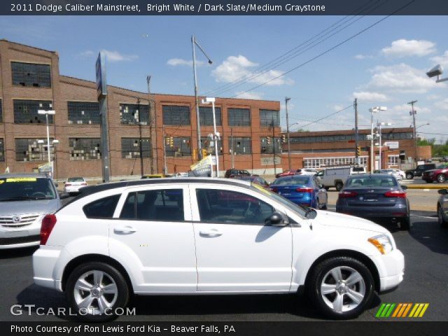 2011 Dodge Caliber Mainstreet in Bright White
