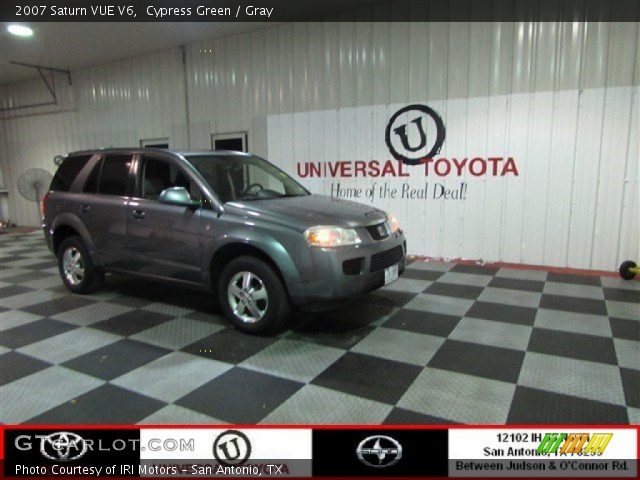 2007 Saturn VUE V6 in Cypress Green